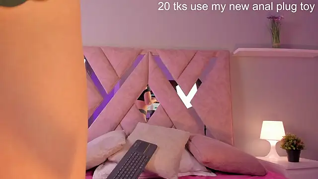 victoria_becker_'s Live XXX Chat