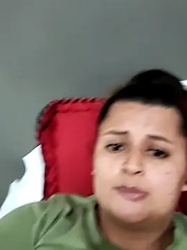 Miss_balloonsmila Adlı Modelin Canlı XXX Sohbeti