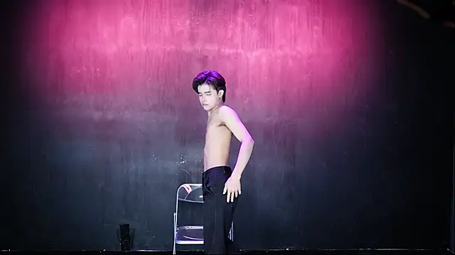 Chat XXX Live Queen-Vibe