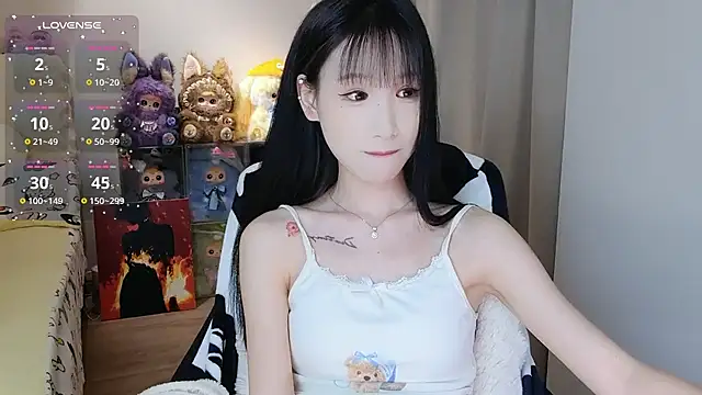 M-OTT_ élő XXX-chatje