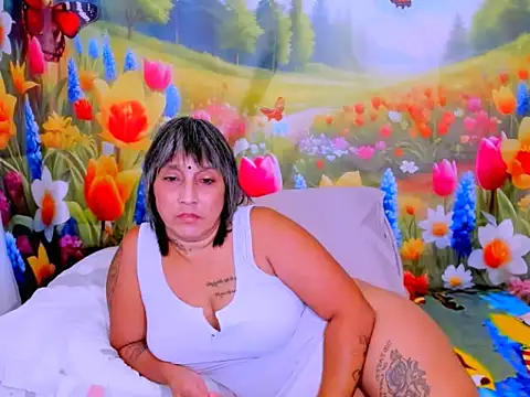 indianroxyのライブXXXチャット