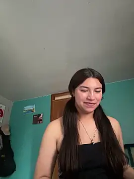 CocoaGigiMuse's Live XXX Chat