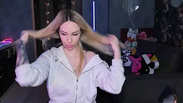 Blckmirrorr 即時 XXX 聊天