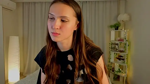 MellieLaliberte's Live XXX Chat