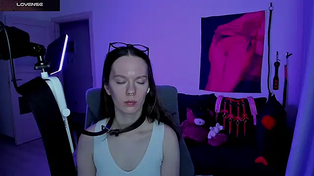 Goddess_of_Fertility's Live XXX Chat