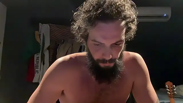 falacomigobbzin Show in webcam