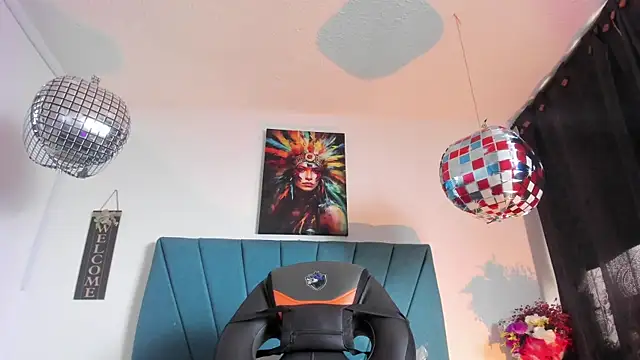 Ariel_star1 Chat XXX in diretta