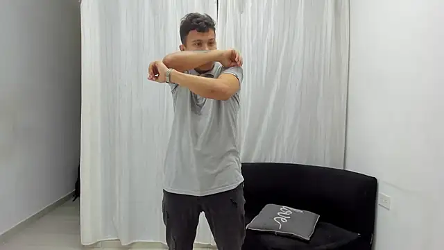 Latinhot_crazysex's Webcam Show