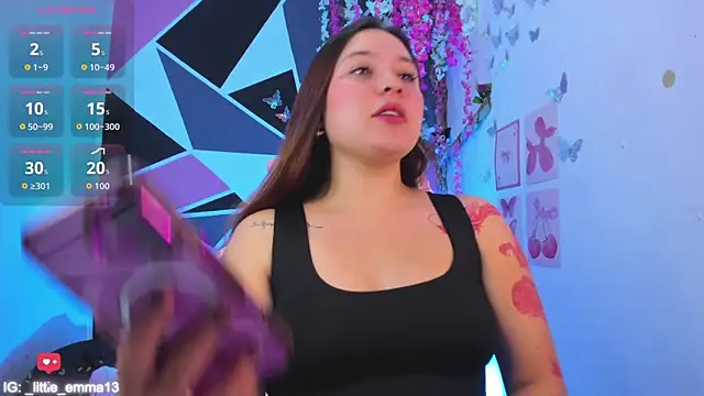 little_emma0's Live XXX Chat