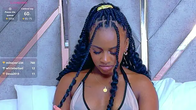 Chat XXX en directo de Sally-Noa