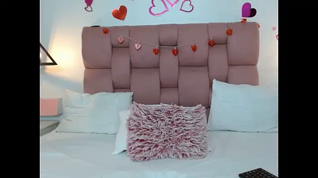 Keilafoxx18 Chat XXX in diretta