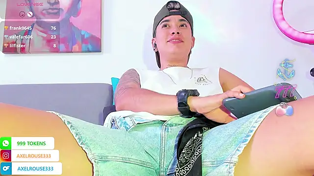 XXX chat uživo modela AxelRouse3