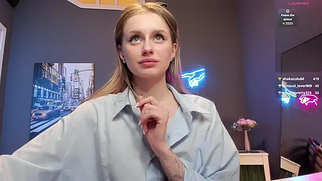 Mickey_Milk Chat XXX in diretta