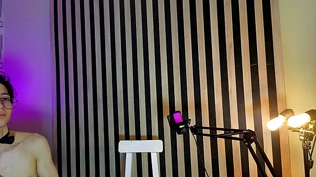 Twink_Sebas7 webkamerás műsora