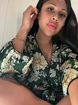 HaileyDiana webcam show