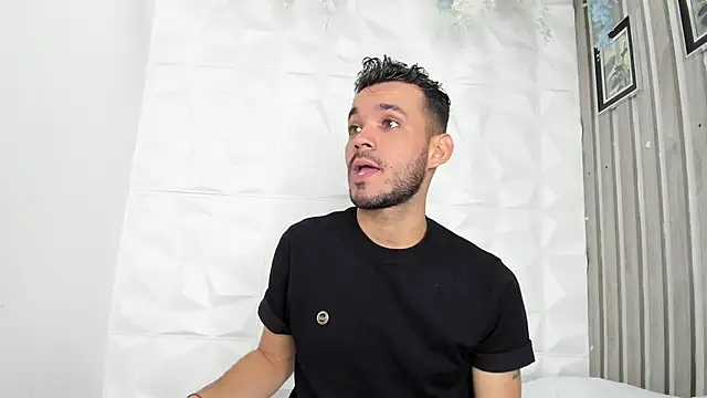 Živý XXX chat EthanGrey