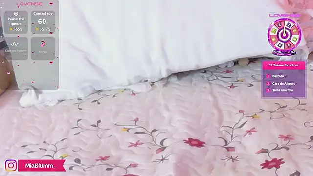 XXX chat uživo modela MiiaBlumm_