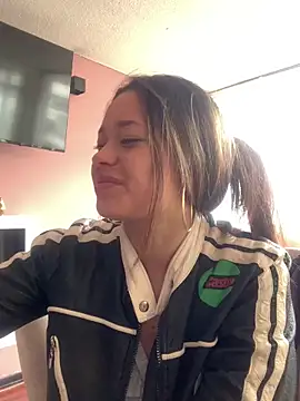 Diosa_Pinkk Chat XXX in diretta