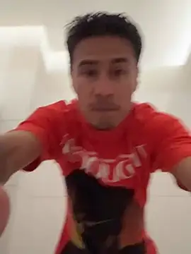 TavoHot_ élő XXX-chatje