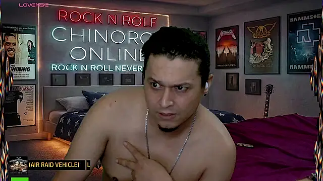 Chat XXX ao vivo de chino_roz