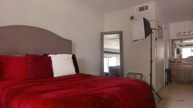 Živý XXX chat yiauana