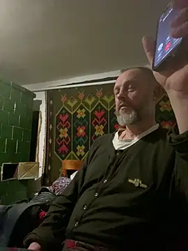 Frosln Live XXX chat