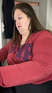 Chat +18 de Chloee_Peach ao vivo