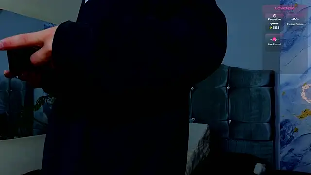 Chat +18 de James_Adams_01 ao vivo