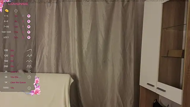 Chatroom XXX en direct de maybe_baybbe