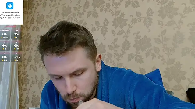 Show modela MartinBrandon na web-kameri