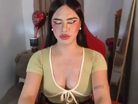 RebeccaTsのウェブカメラショー