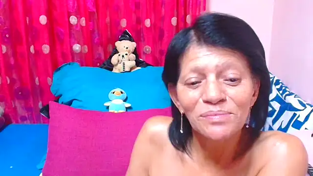 Chat XXX en directo de SLUTTYROXY