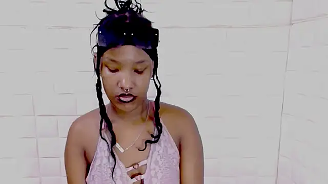 EroticSexyPrada Live XXX-Chat