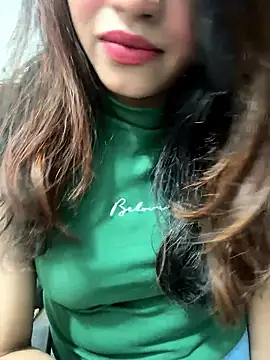 riya_sharma11 Adlı Modelin Canlı XXX Sohbeti