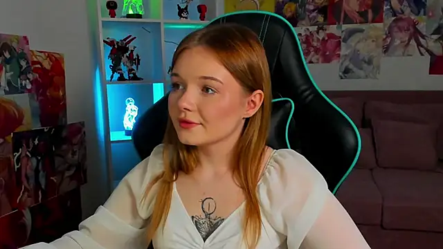 ElinaVale's Live XXX Chat