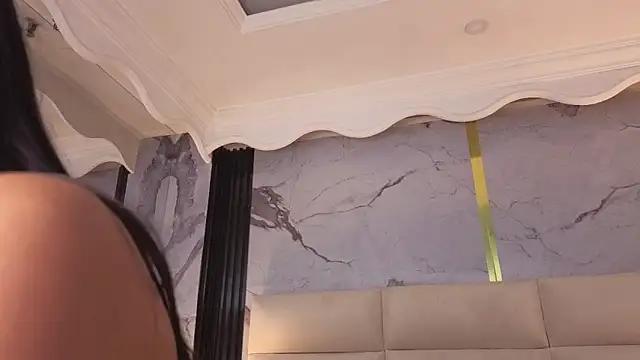 Princess_Violett: онлайн-секс-чат