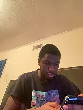 ThickDic28: διαδικτυακό σόου στην κάμερα