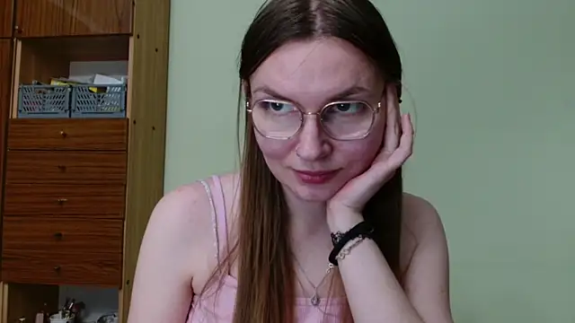 LooveELLYx Live XXX Chat