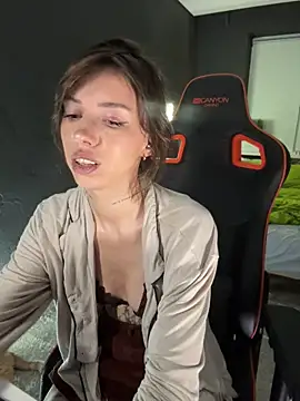 Bastet's Live XXX Chat