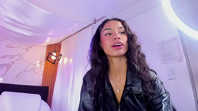 Chat XXX ao vivo de Anniie__Evans