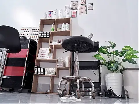 Sakura_Spa Show in webcam