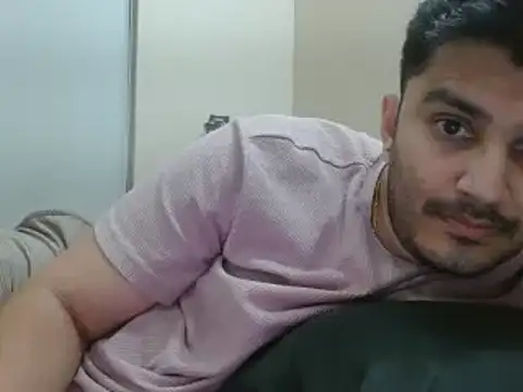 robintoit 即時 XXX 聊天