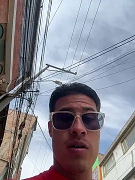 Chat +18 de TavoHot_ ao vivo