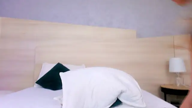 Chat XXX en directo de Rebecca_Mistique