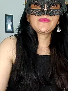 XXX chat uživo modela BhabhiPooja69