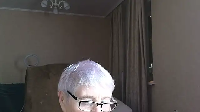 Sandra_Snowflake's Webcam Show