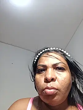 Chat XXX en directo de Crislover77