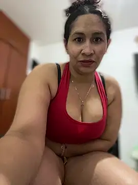 แชท XXX สดของ Carola-Ross