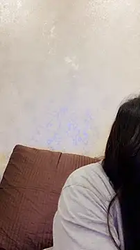 ashwariya23's Live XXX Chat