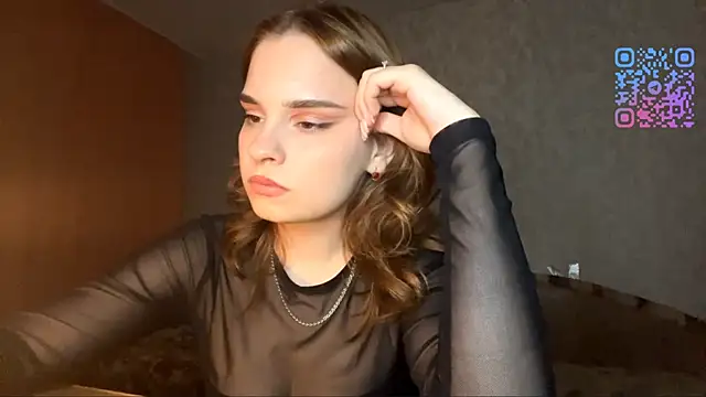 Chat +18 de SageFennell ao vivo